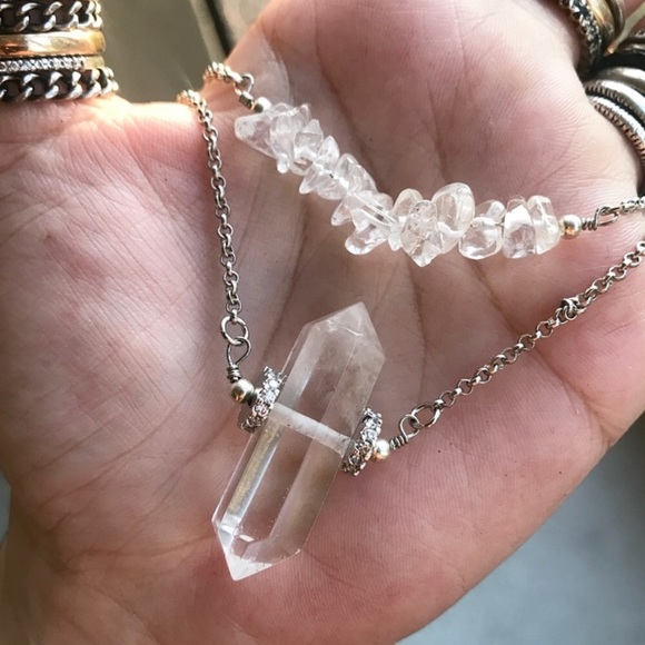 Crystal quartz necklace . Genuine double point crystal & quartz chips boho chic - Picture 2 of 7